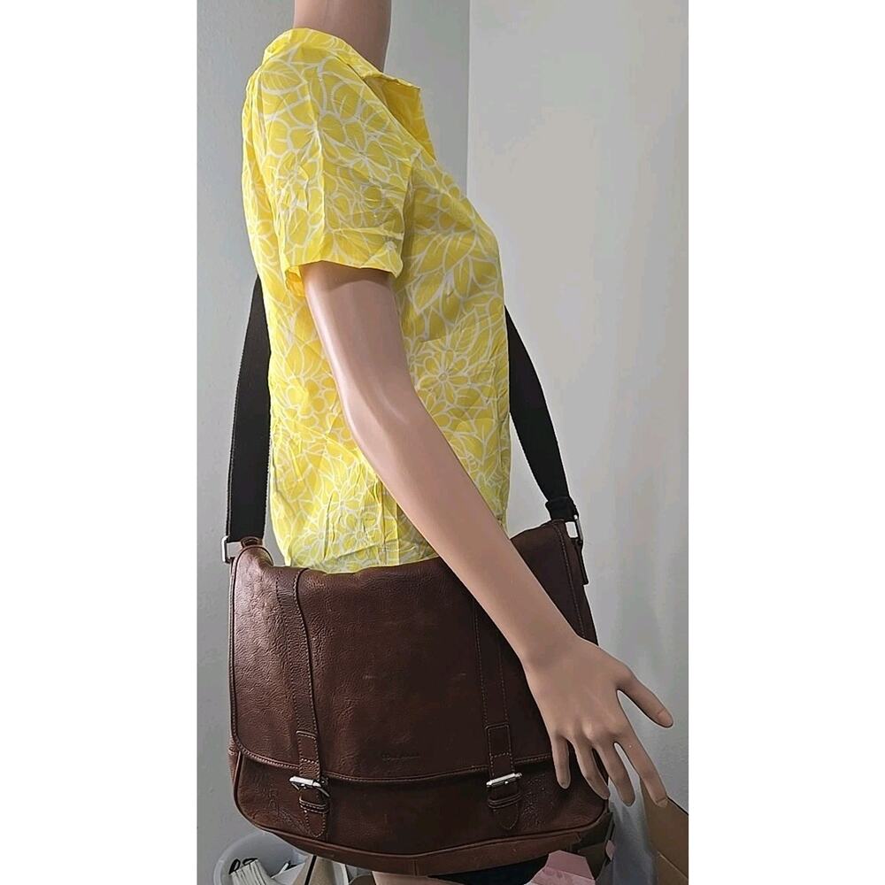 Cole Haan Cognac Leather Messenger Bag Laptop Briefcase Distressed Crossbody